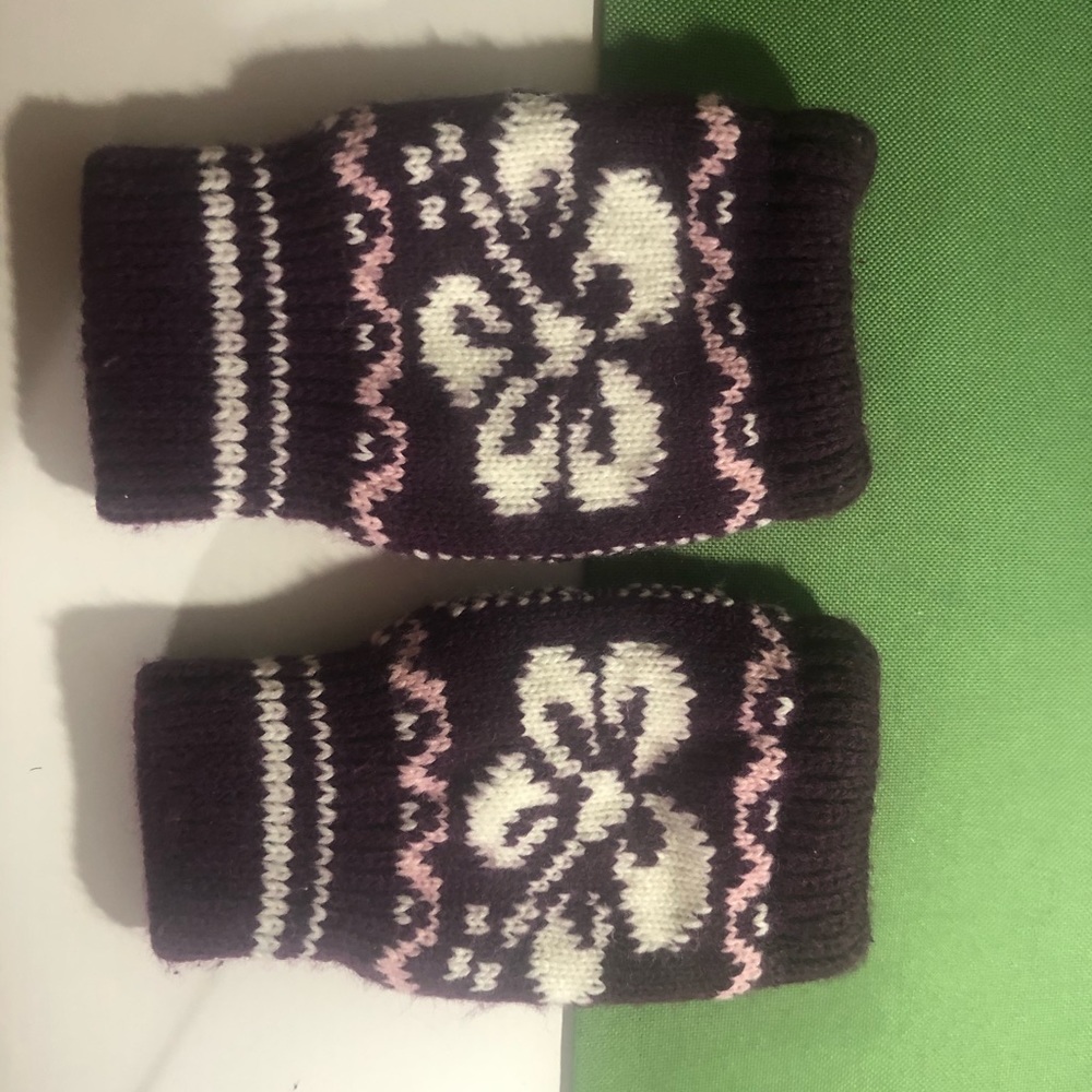 Gloves